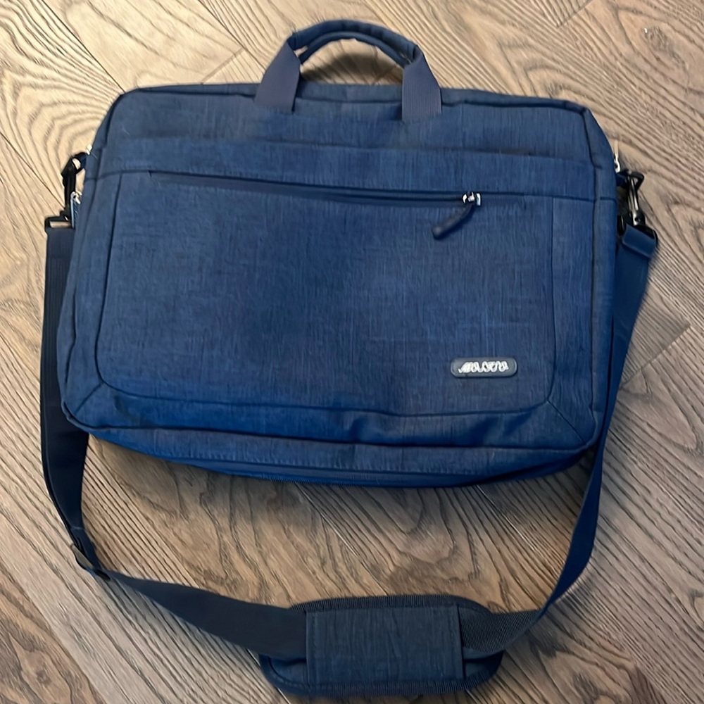 15” Blue Laptop Bag